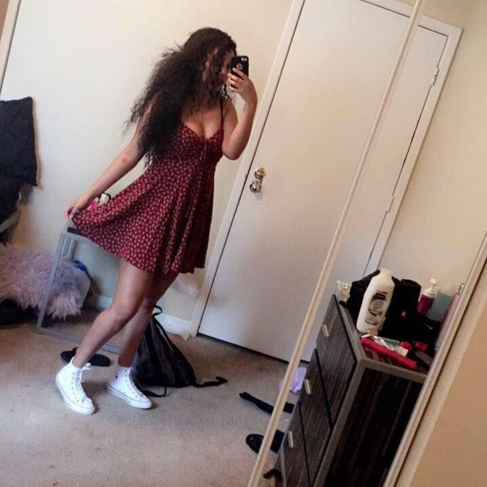Meet your Posher, Liya